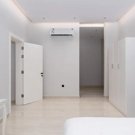 اجنحة غرس الفاخرةd18 Apartment Medina Bagian luar foto