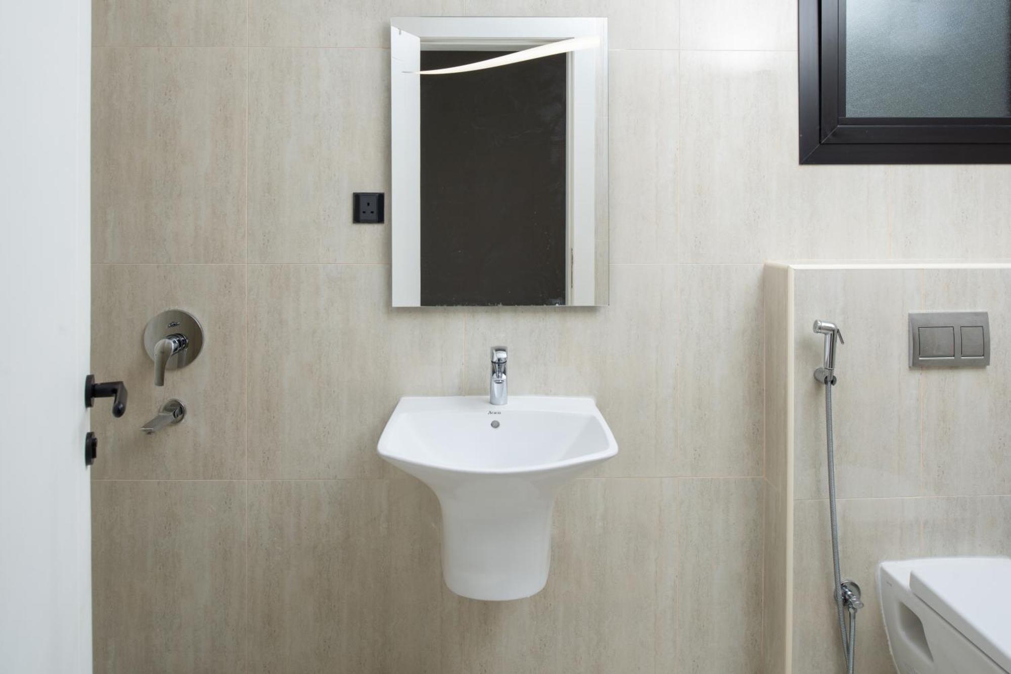 اجنحة غرس الفاخرةd18 Apartment