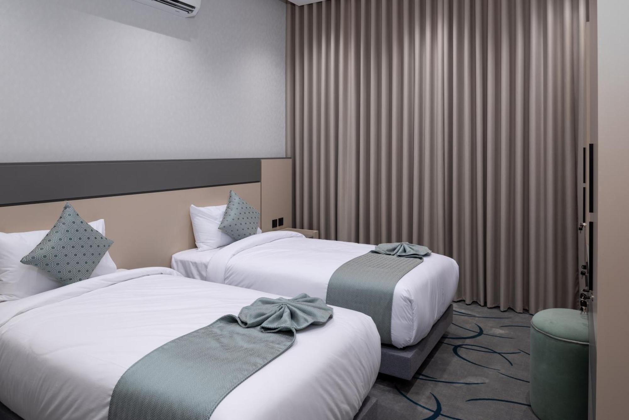 Apartment اجنحة غرس الفاخرةd18 *